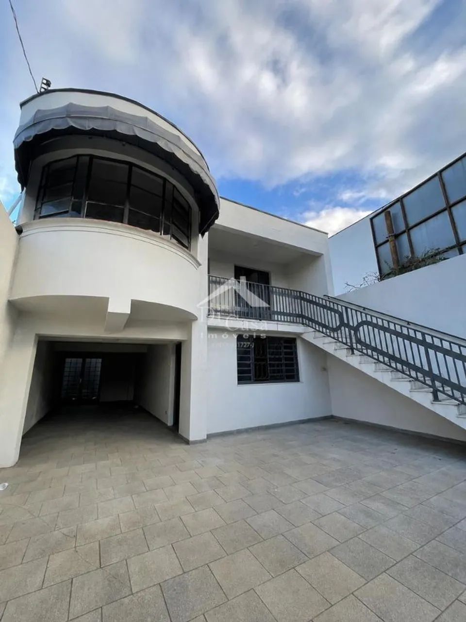Imóvel Comercial de Grande Porte | 25 Ambientes | Totalmente Reformado e Pronto para Uso