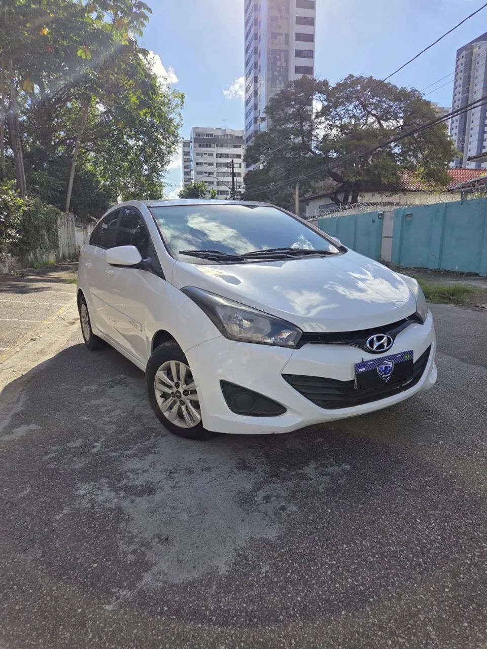 Hyundai Hb20S C.PLUS/C.STYLE1.0 FLEX 12V MEC. 4P 2015