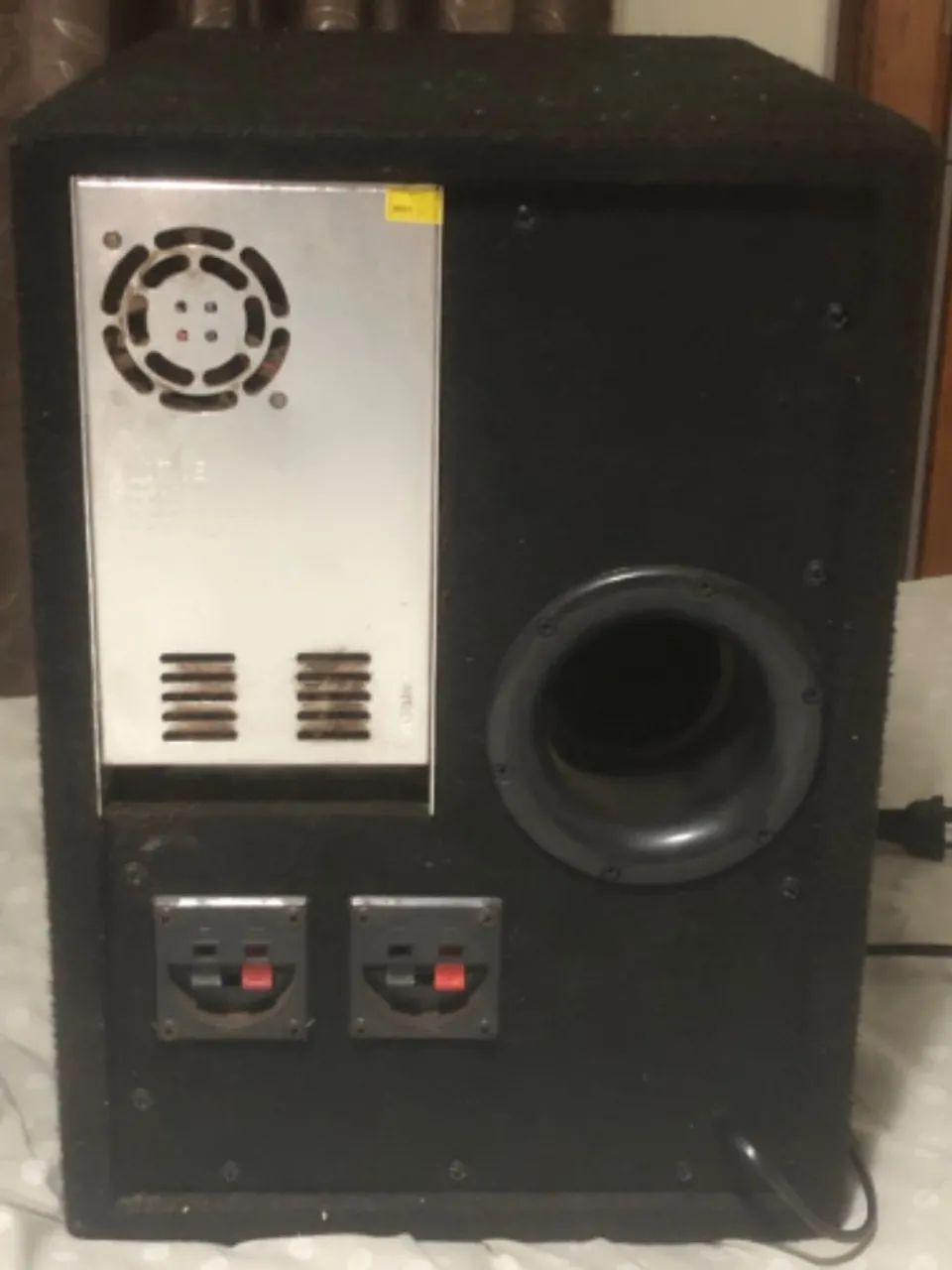 Som de alta qualidade com subwoofer  - Foto 2