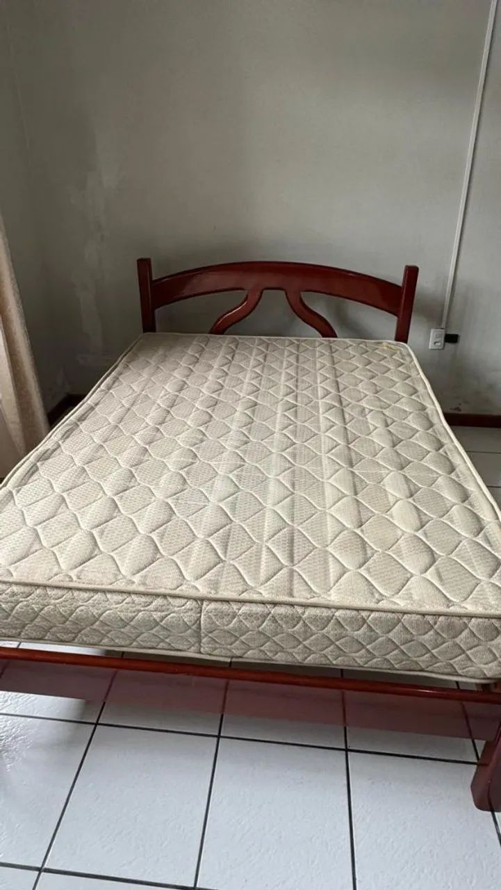 Cama madeira + colchão  - Foto 4