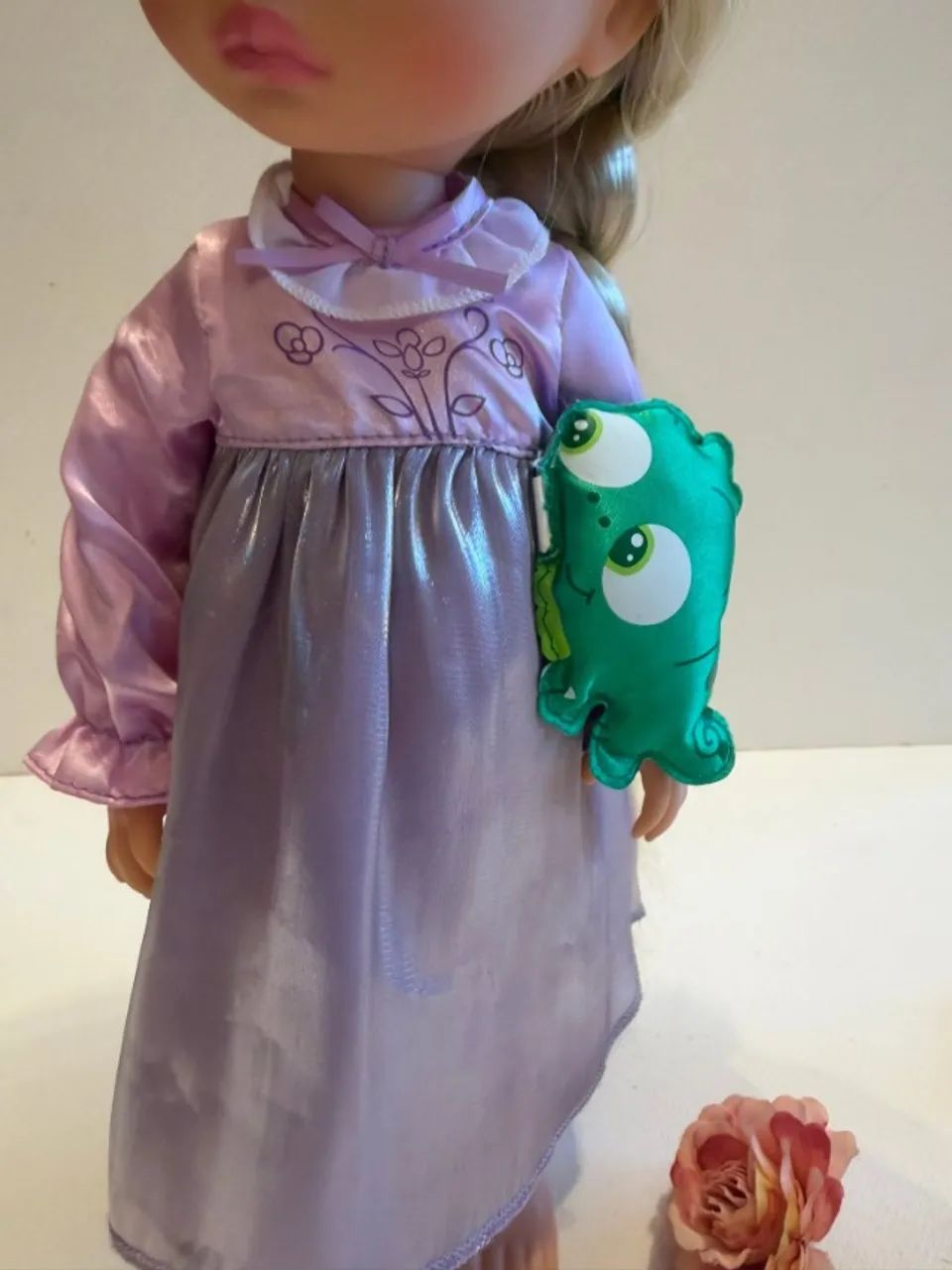  BONECA RAPUNZEL DISNEY ANIMATORS - Foto 5