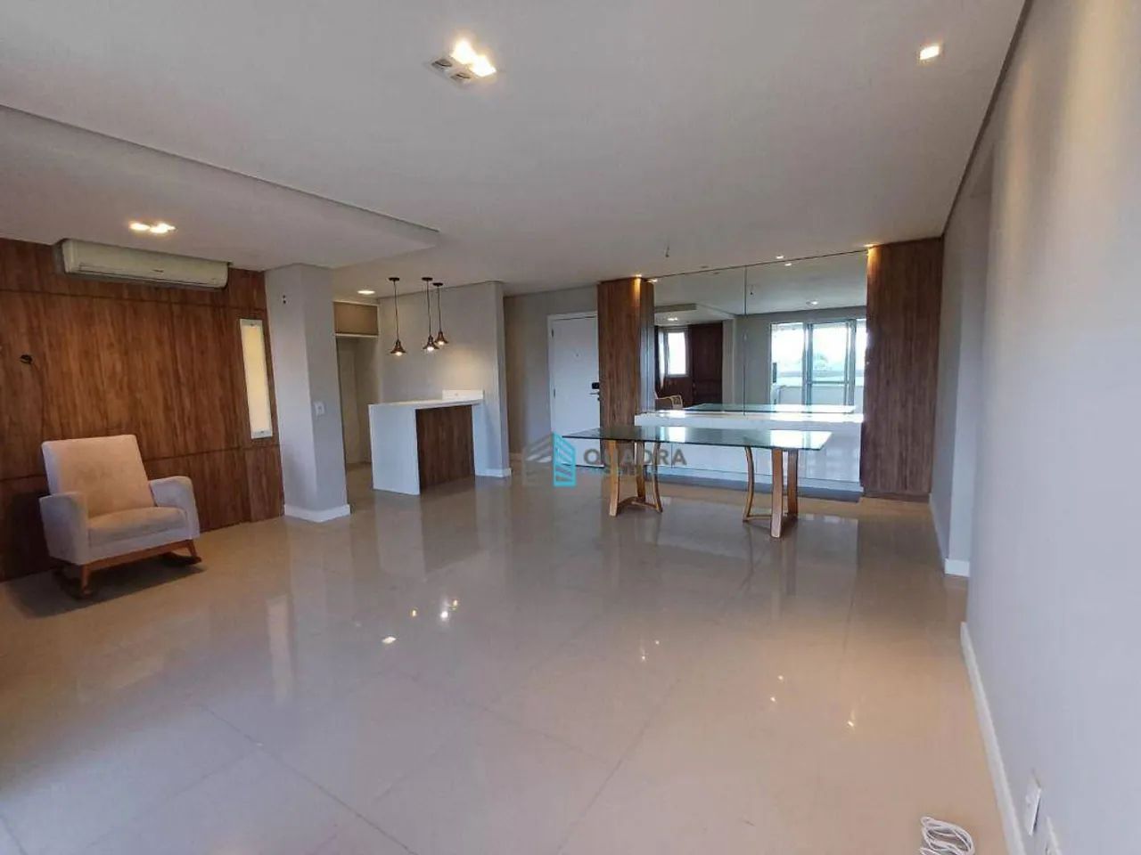 Apartamento à Venda no Itacorubi em Florianópolis com 3 Quartos, Sacada com Churrasqueira, - Foto 3