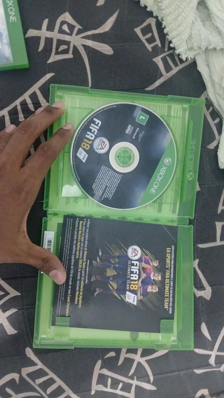 Xbox one s com 1 controle e 3 jogos - Foto 3
