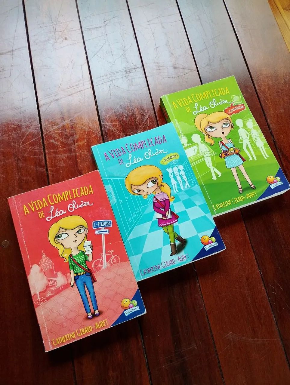 Livro A vida complicada de Léa Oliver n1, 2 e 3 - Livros e