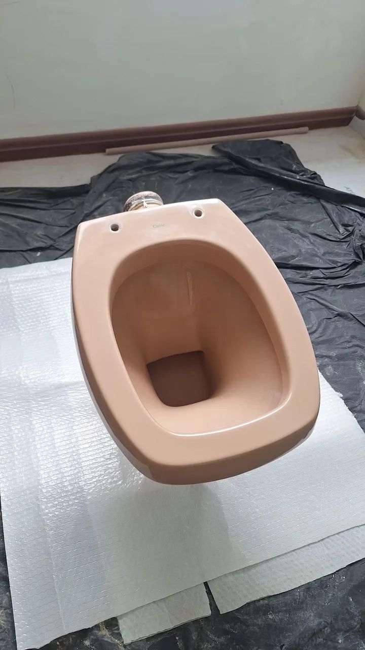 Vaso sanitário Celite Stylus, Anos 80