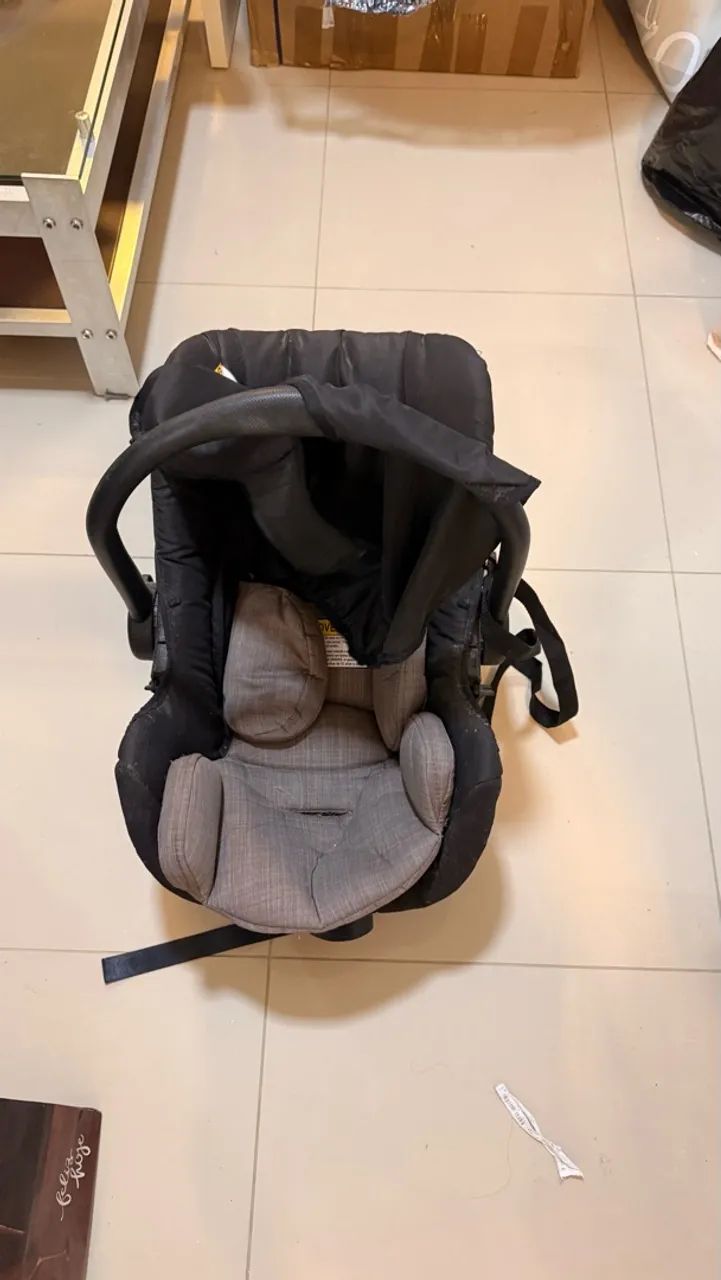 Bebê conforto simples 