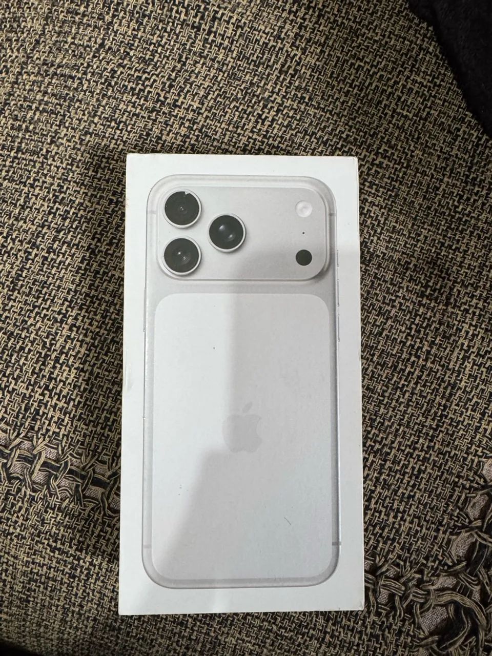 IPHONE 17 Pro max 
