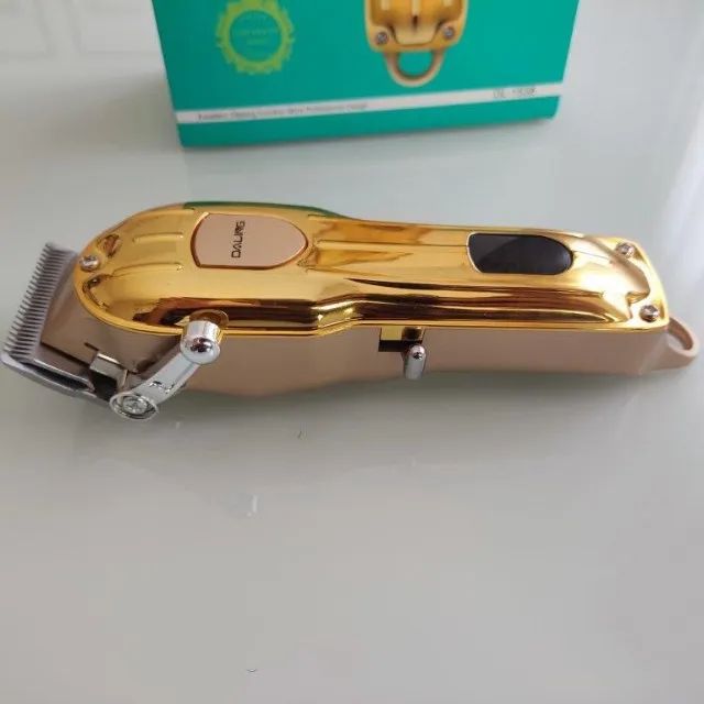 Maquininha de Cortar Cabelo Daling Dl-1538 - Foto 4