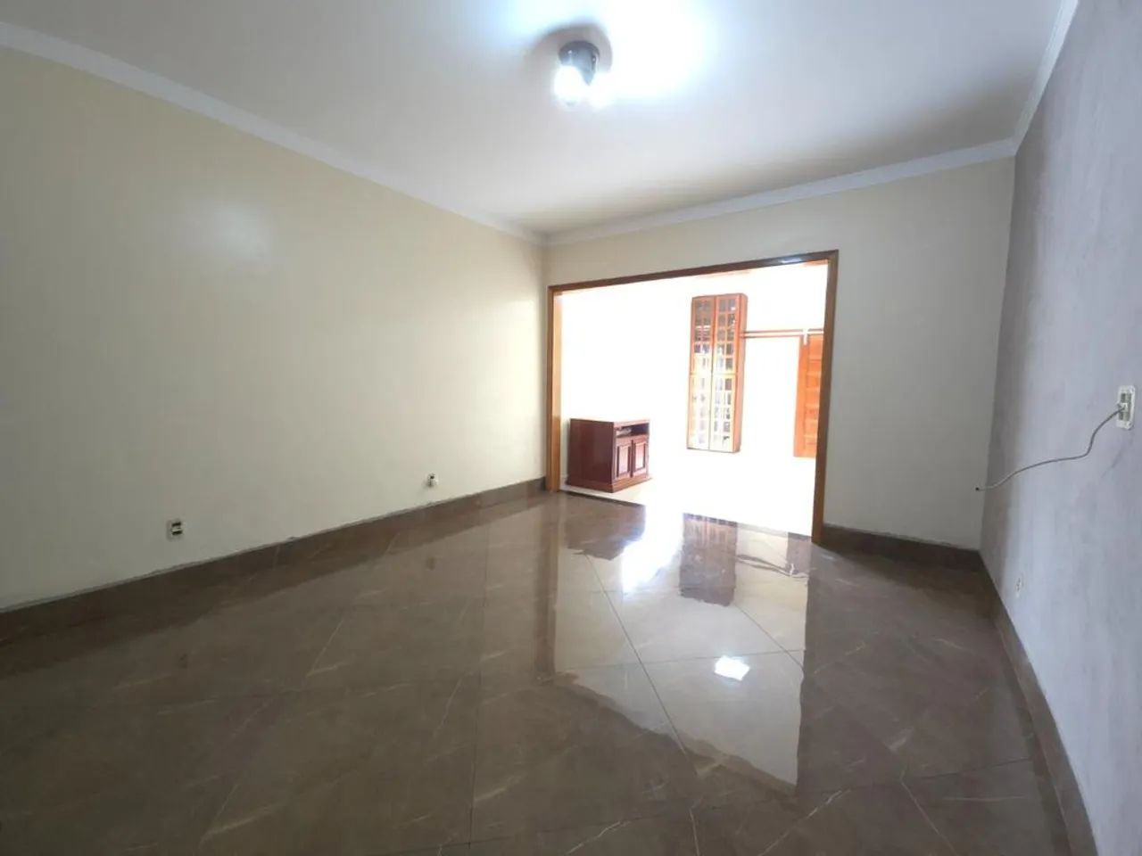 Casa à venda em Hortolândia, Parque Ortolândia, com 3 quartos, com 360 m² - Foto 4