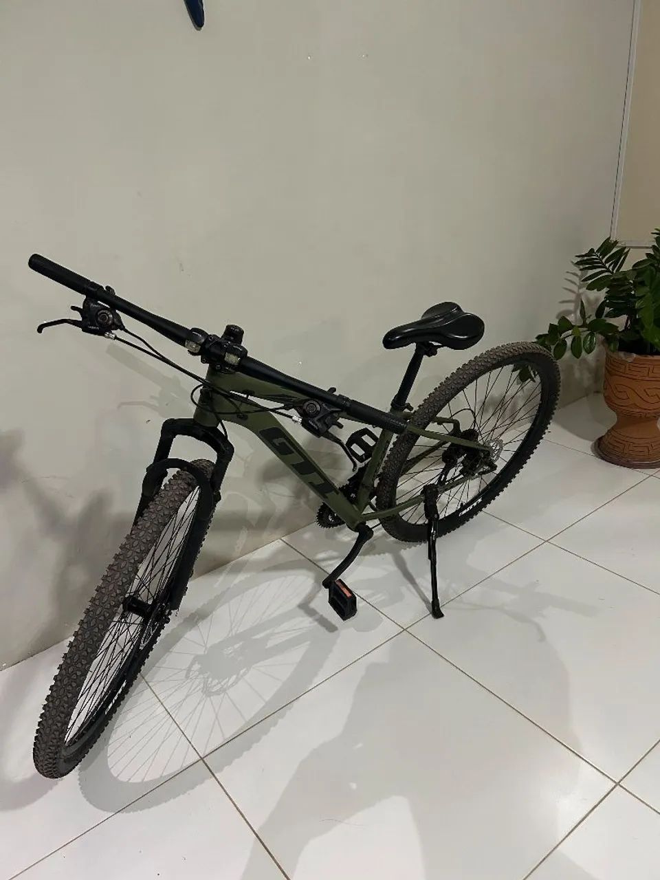 BICICLETA GTI SEMINOVA