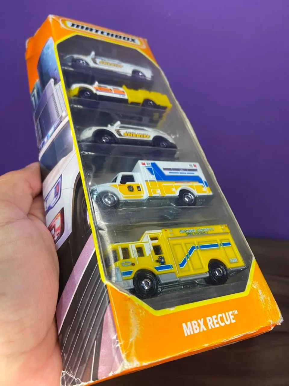 Pack 5 Carrinhos MATCHBOX - Foto 2