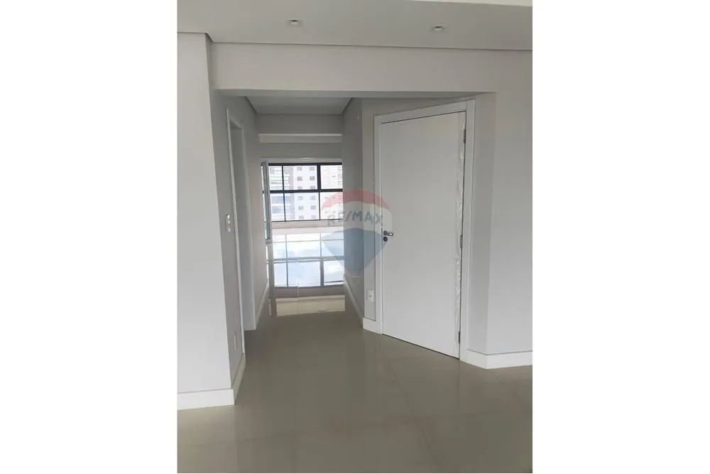 Apartamento de Luxo no Centro - Ótimo Preço! - Foto 2