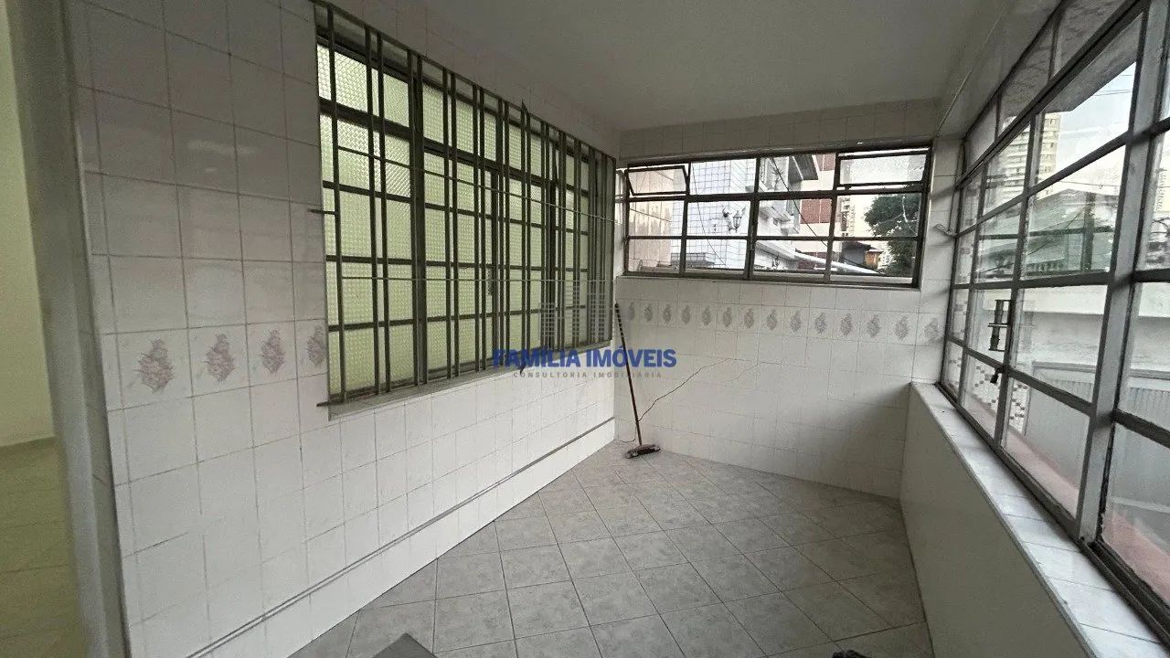 Casa para locação venda 2 quartos quintal Campo Grande Santos SP - Foto 4