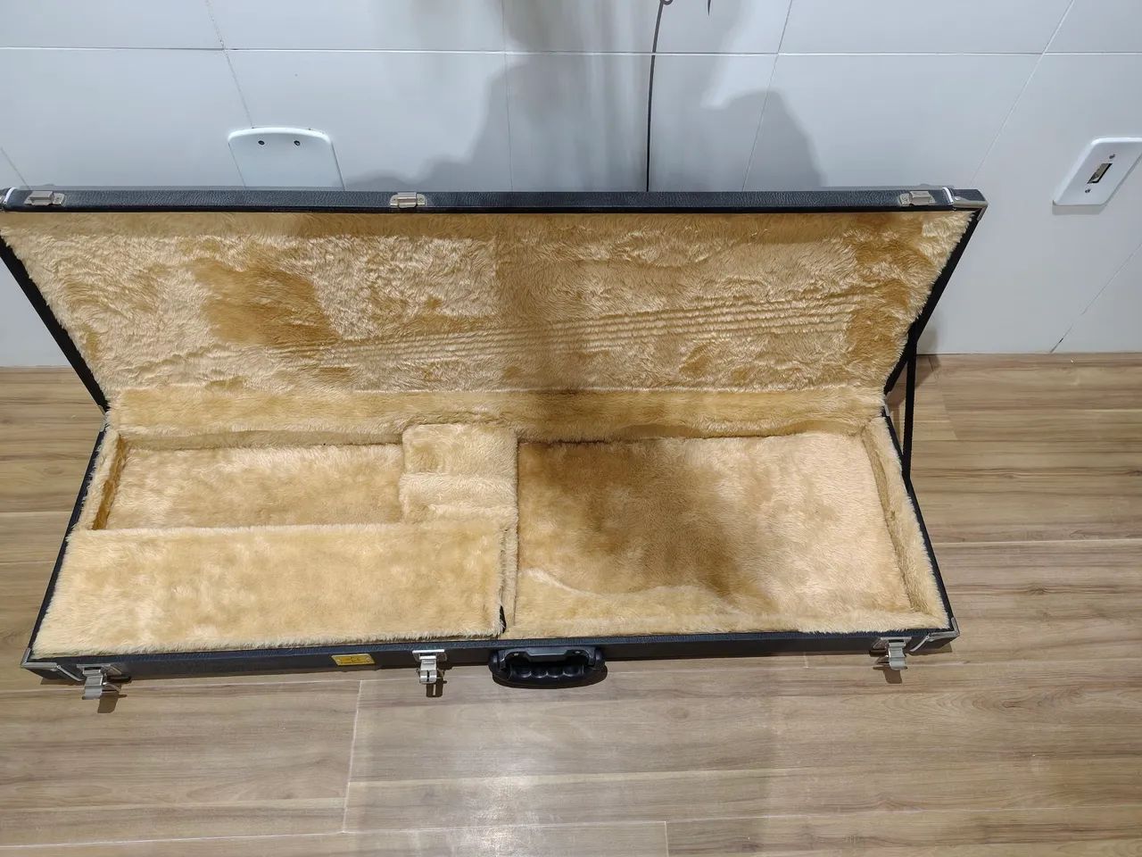 Baixo + Case  - Foto 4