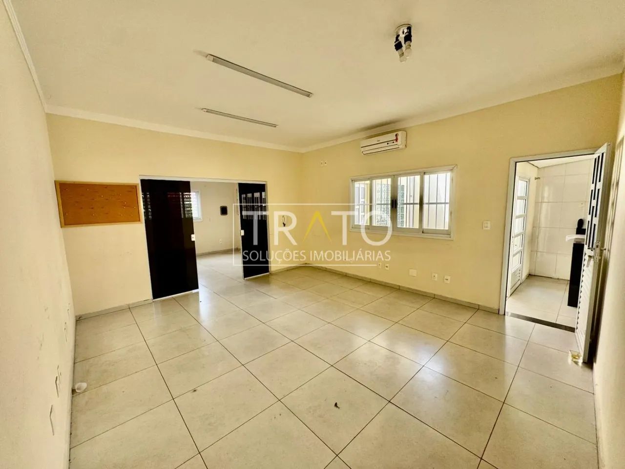 Casa comercial para venda e locação no bairro Bosque - Foto 3