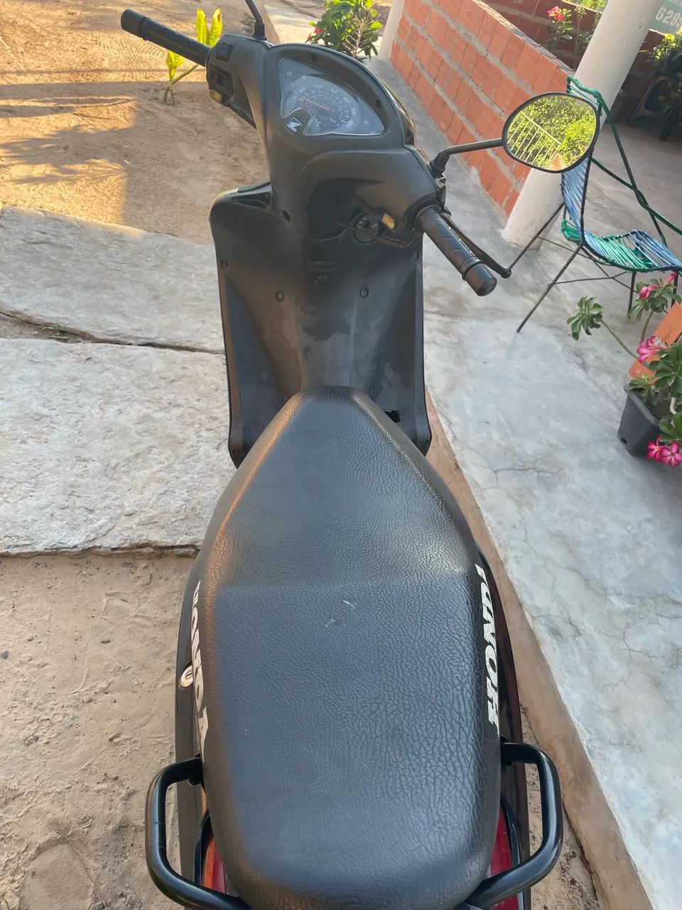 Vendo moto Biz por R$ 7.800,00 - Foto 5