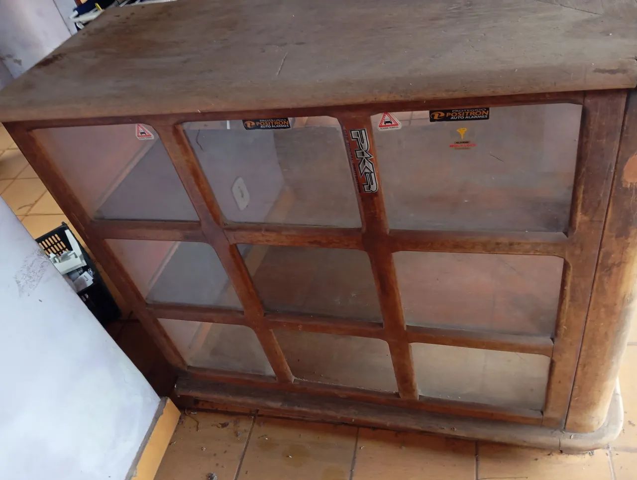 Solid Wood Counter443790578984560644