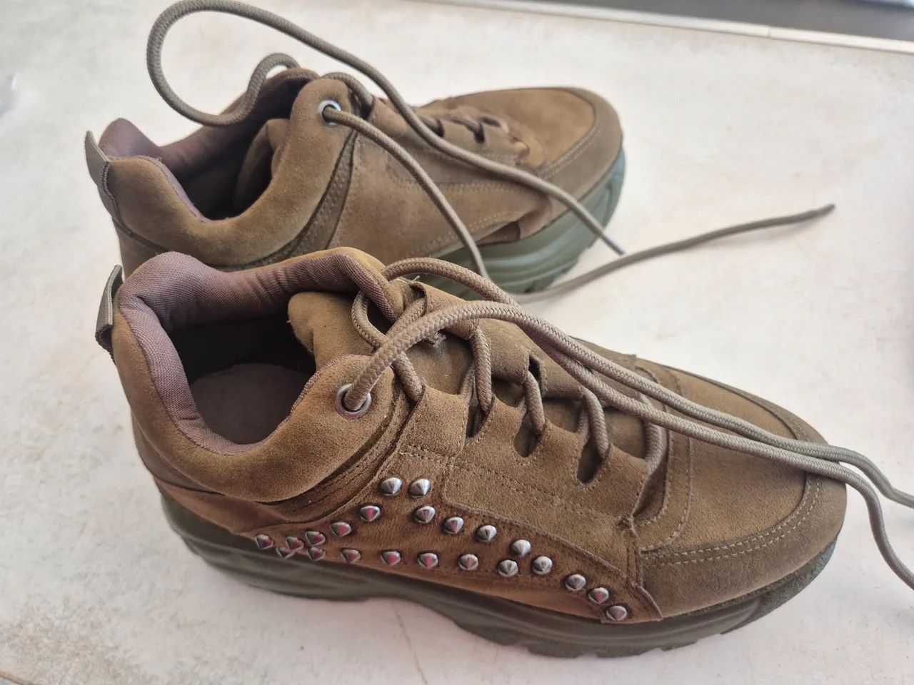 Tênis Chunky Satinato feminino 37