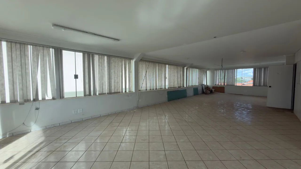 Imóvel Comercial e Residencial no Centro da Cidade - Foto 4