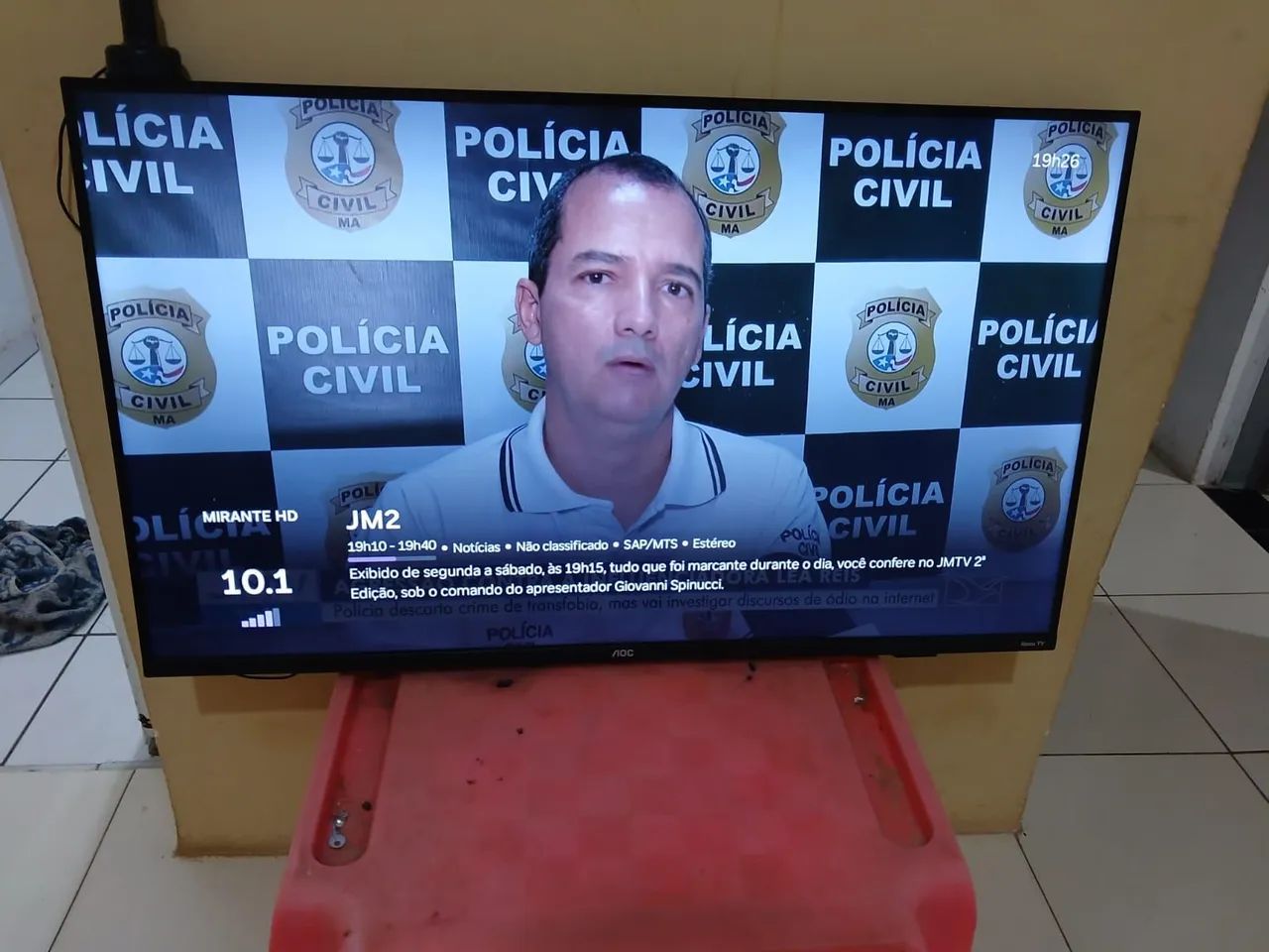 TV AOC Roku 43? - Conservada + Controle e Antena - Foto 3