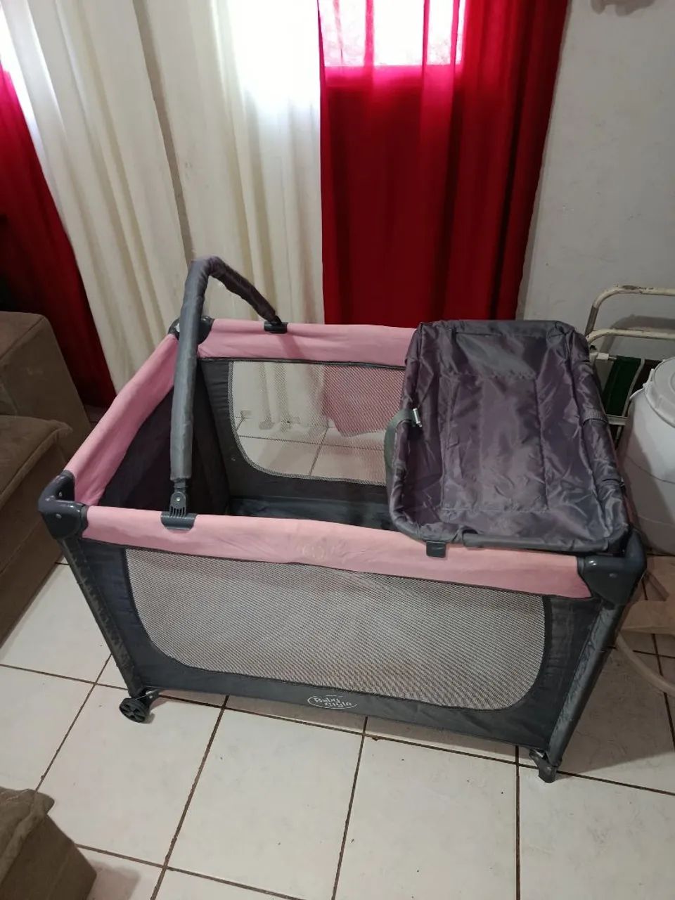 Mini berço chiqueirinho completo com colchão ninho redutor e mosqueteiro  - Foto 4