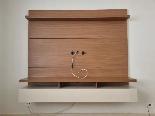 Painel de TV e aparador