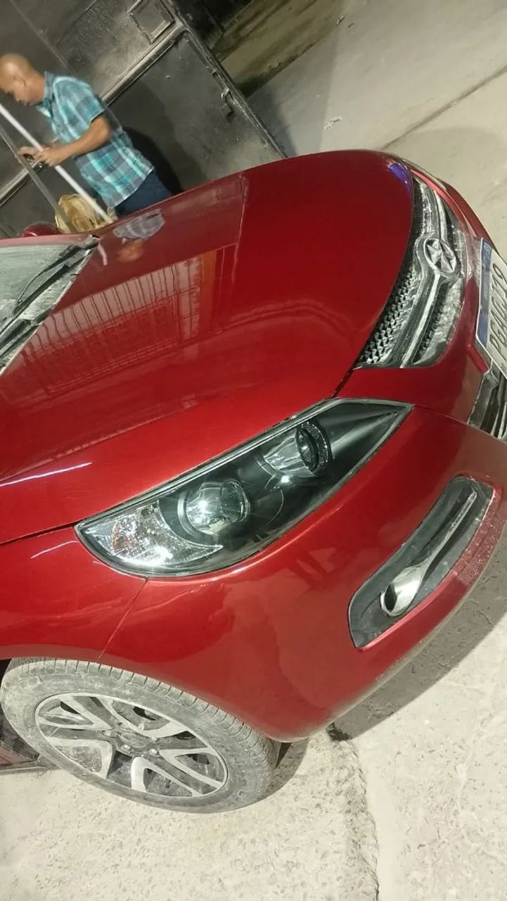 JAC J5 J5 Sedan 1.5 16V 4p Mec. 2013