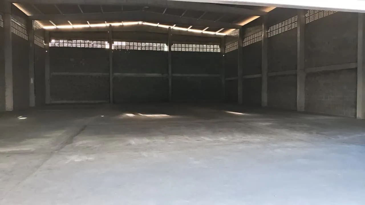 GALPÃO NOVO,DIREITO COM O PROPRIETÁRIO  - Foto 2