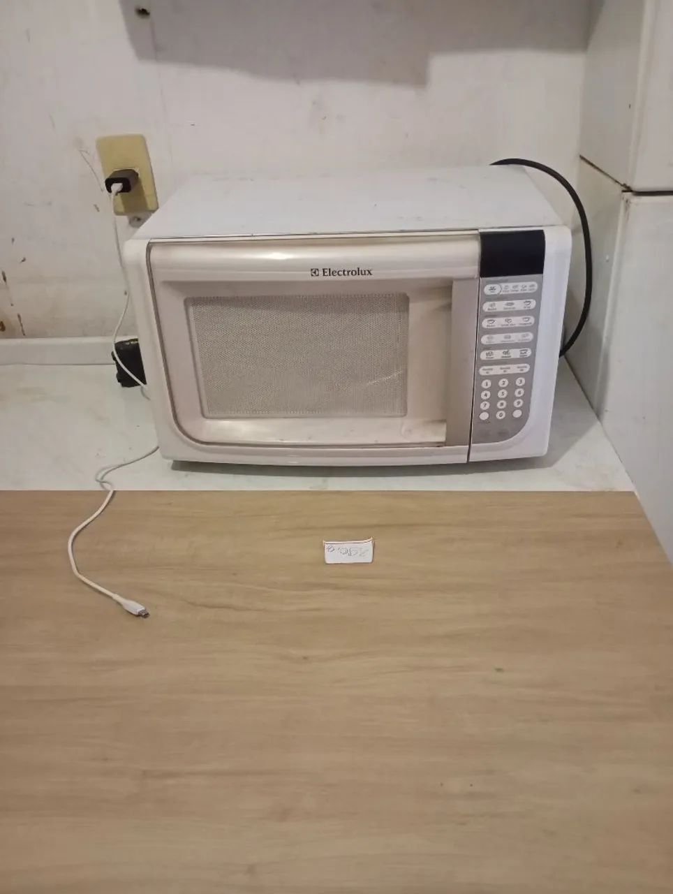 microondas Eletrolux bem conservado  - Foto 3