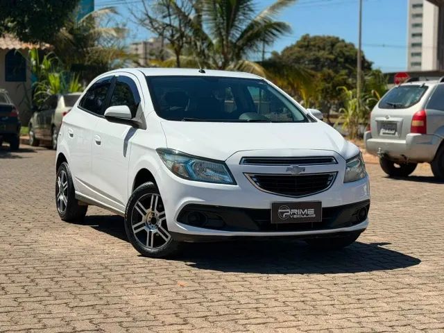 Chevrolet Onix ONIX HATCH LT 1.4 8V FlexPower 5p Mec. 2013