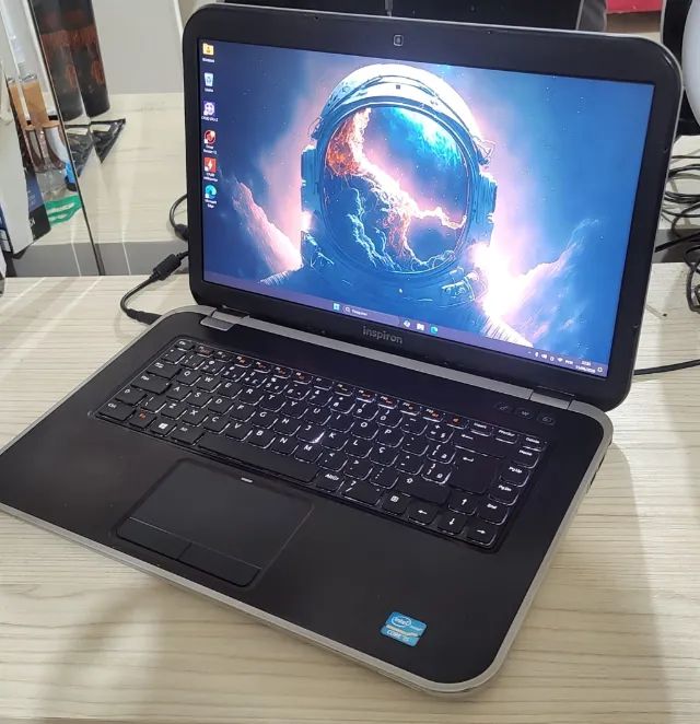 Notebook Dell Inspiron 7520 / i5 + 8GB RAM - Perfeito Estado