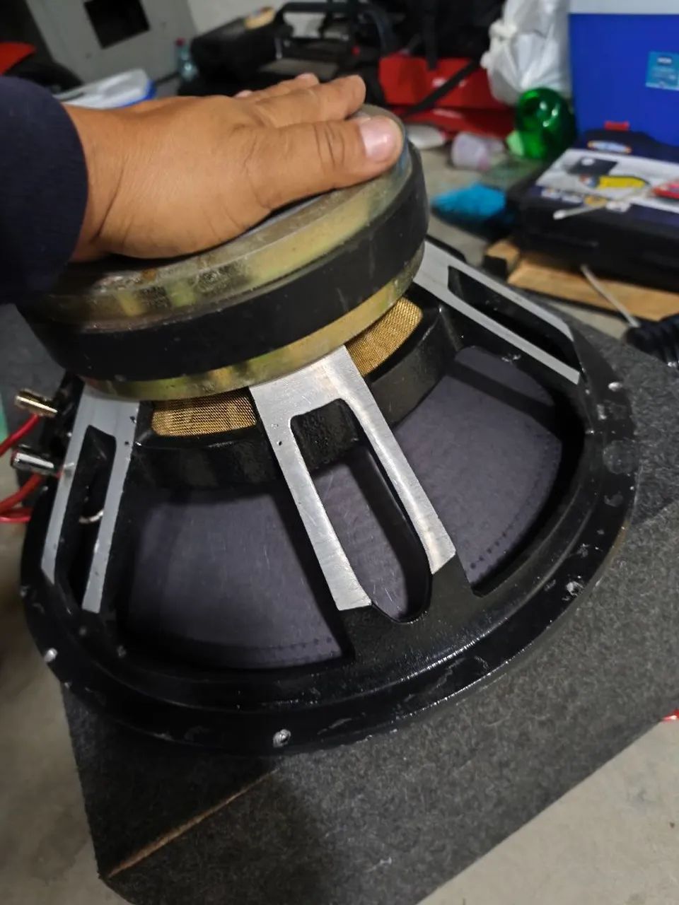 Woofer Inor batastka 15 polegadas 1300 RMS 1ohns troco por bateria slim pra som  - Foto 2