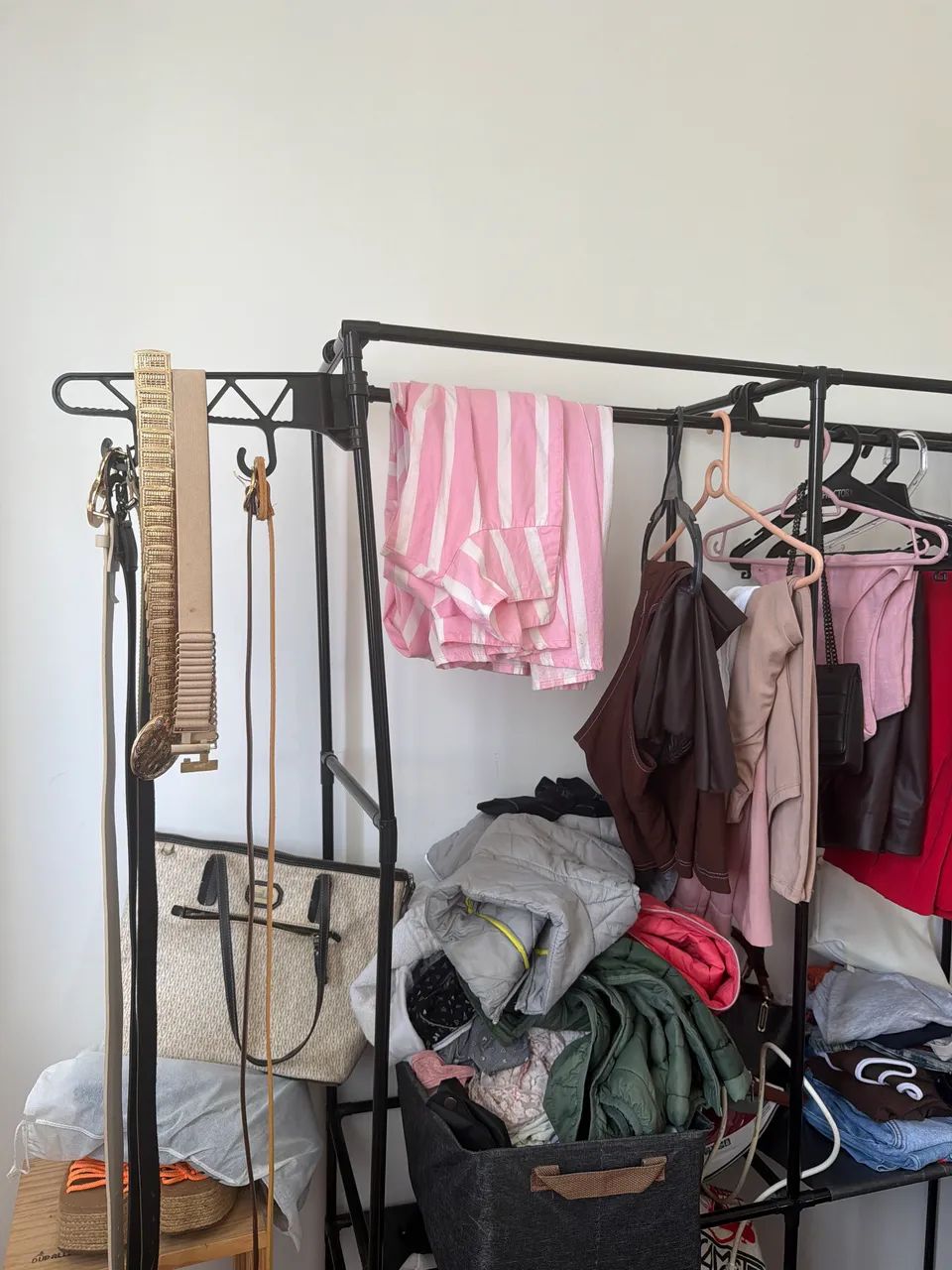 Arara portátil de roupas  - Foto 3