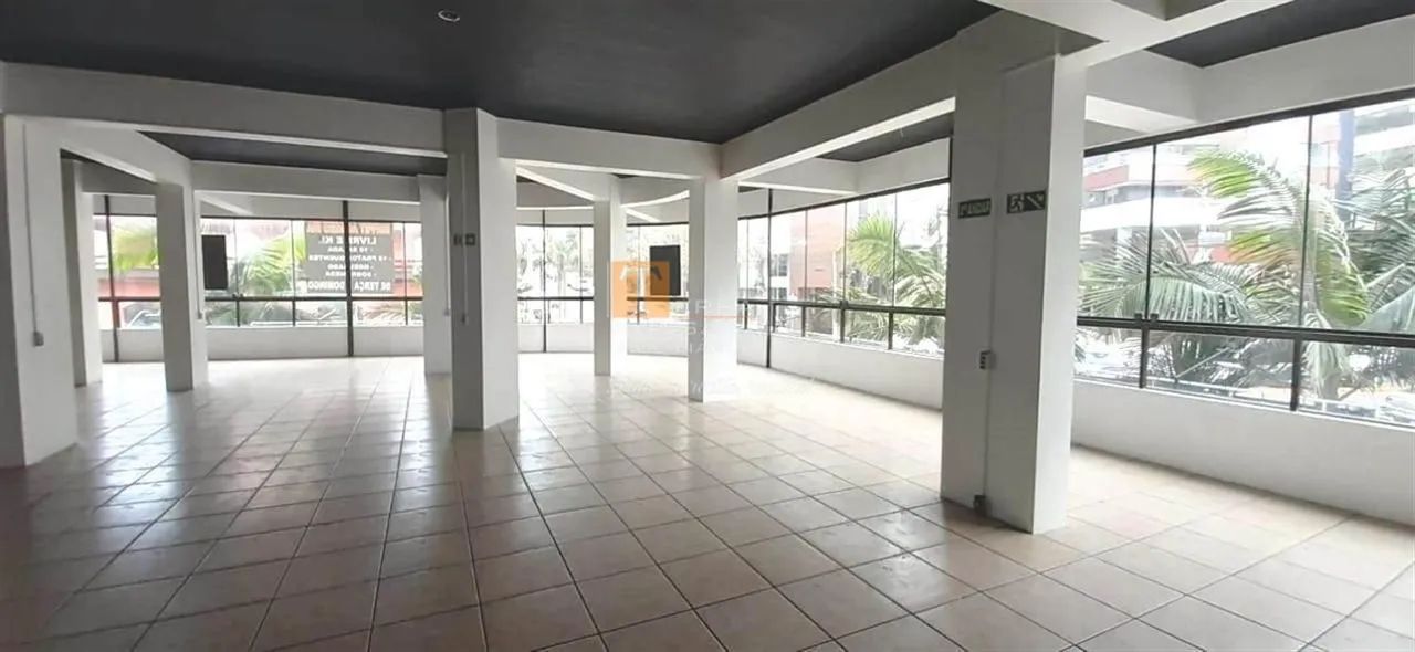 Sala Comercial, Bairro Centro em Torres - RS - Foto 2