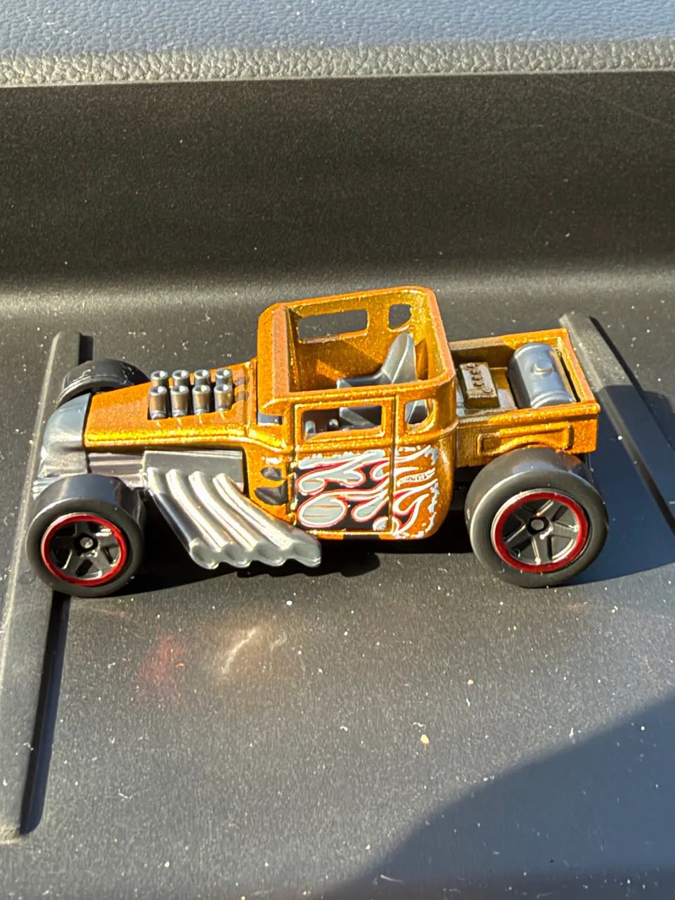carrinho hotwheels  BONE SHAKER - Foto 2