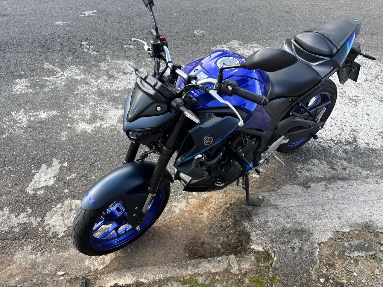 MT 03