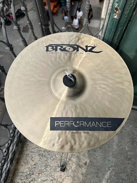 Prato Bronz Performance Crash 16