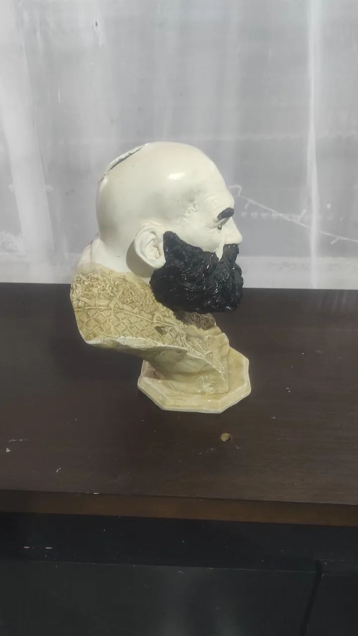 Vendo Busto do Kratos - Foto 2