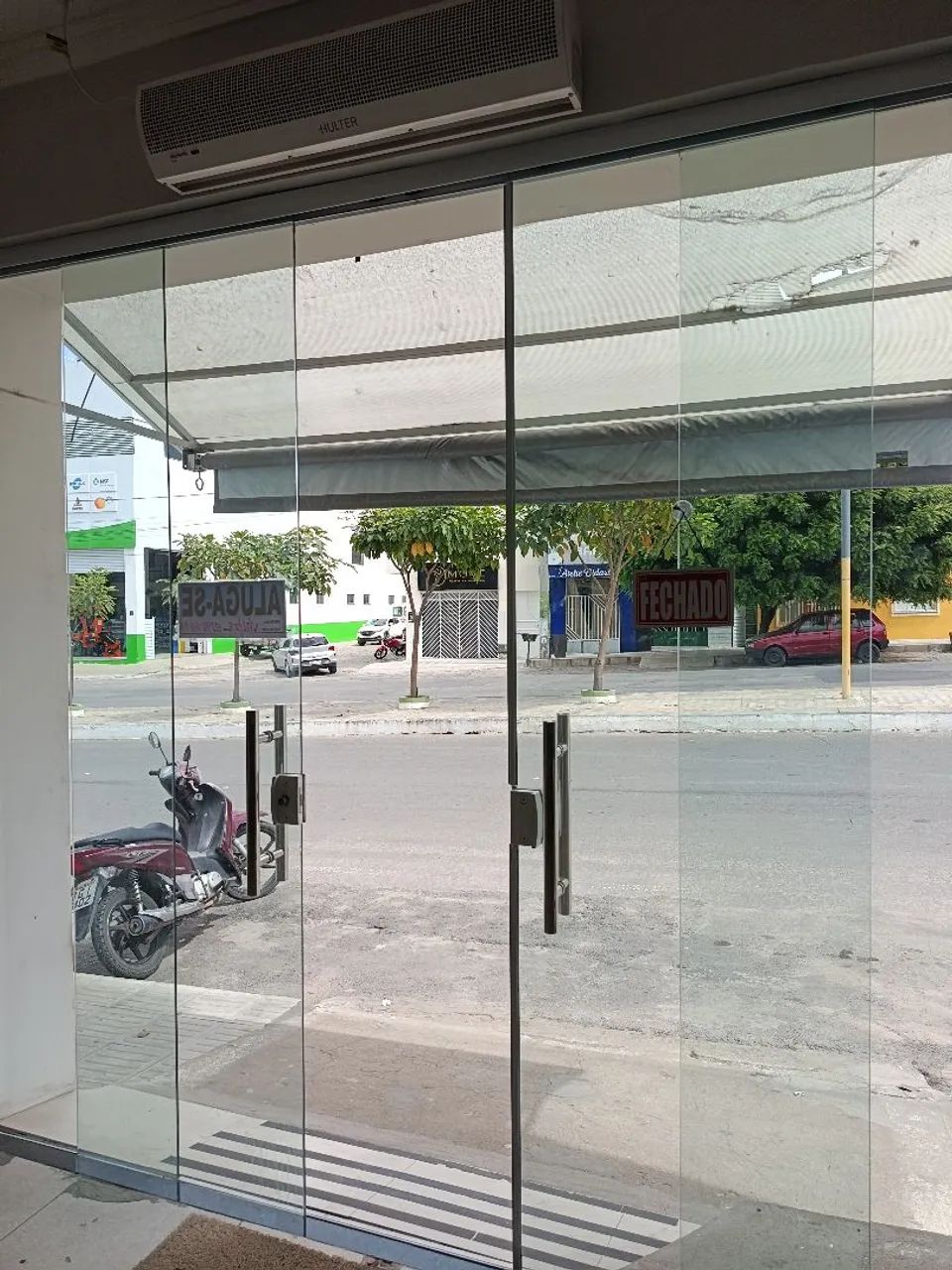 Alugo prédio comercial 
