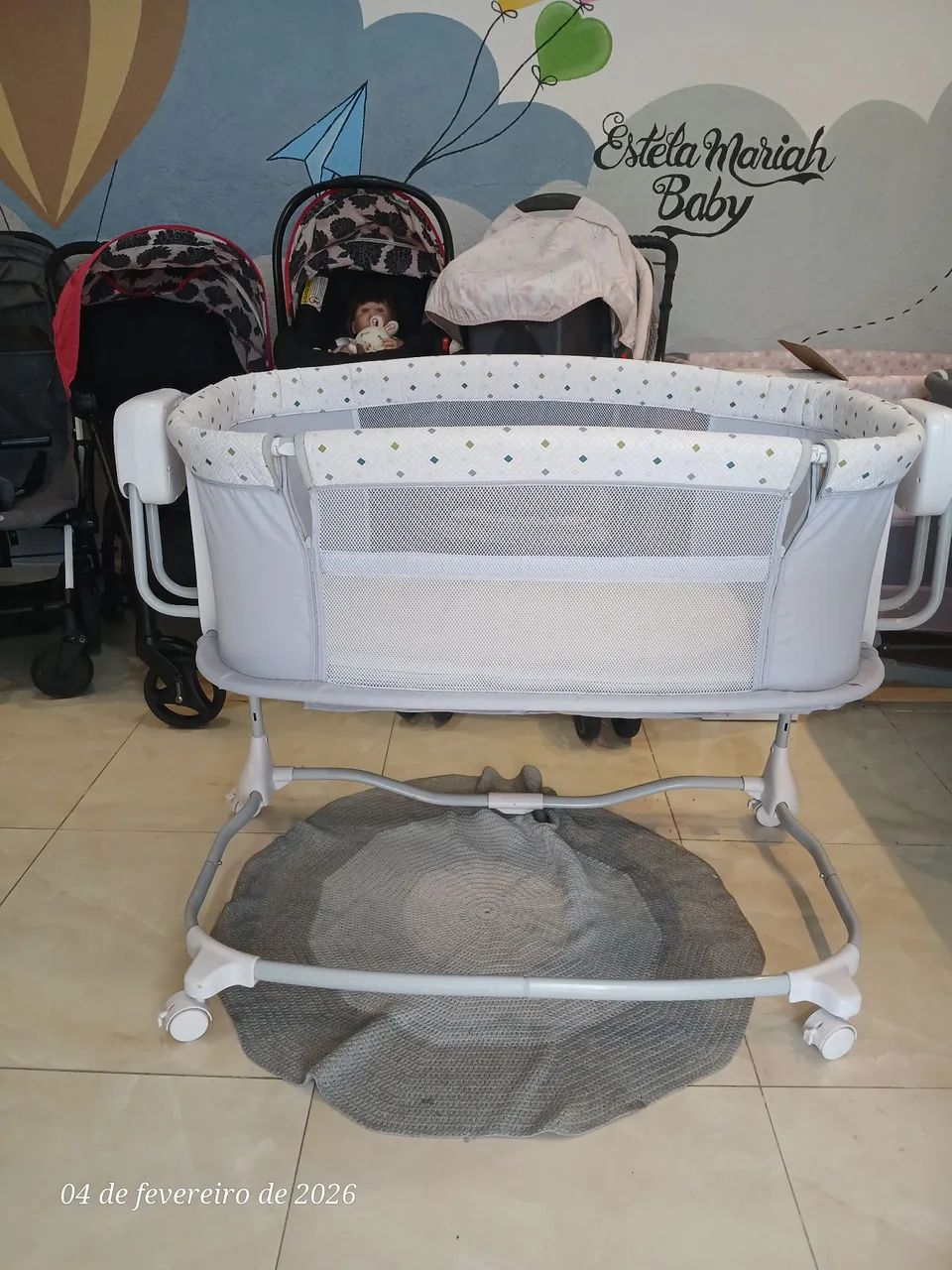 Berço Moisés importado, balança e toca canção de ninar  - Foto 5