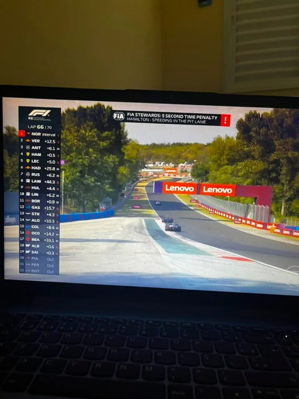 Notebook Lenovo Ideapad 3i AMD Ryzen 5 8GB + 256GB SSD 15.6? Full HD  - Foto 3