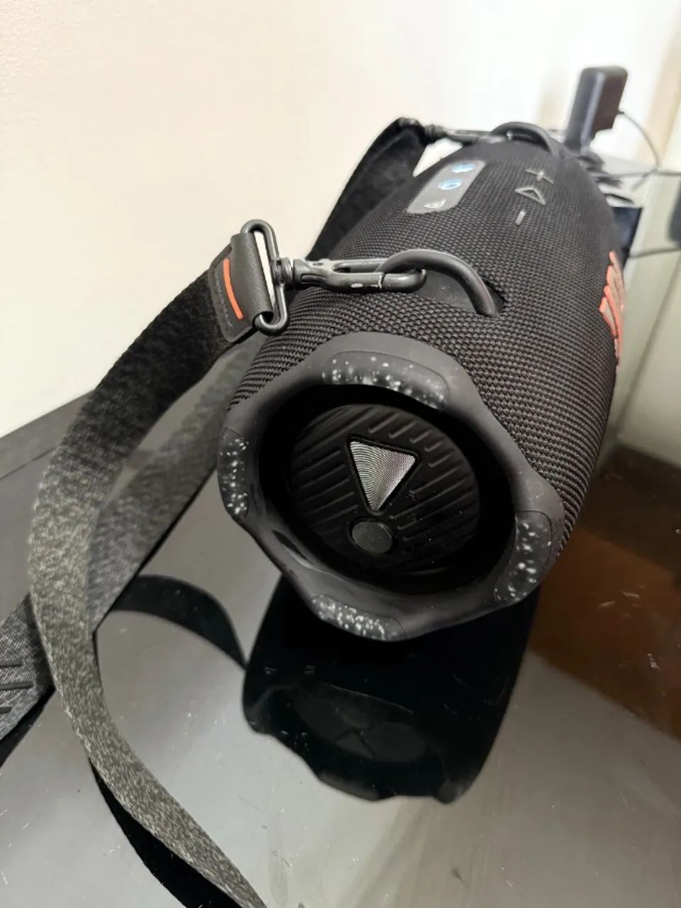 JBL Xtreme 4 Preta com carregador, alça e case - Foto 3