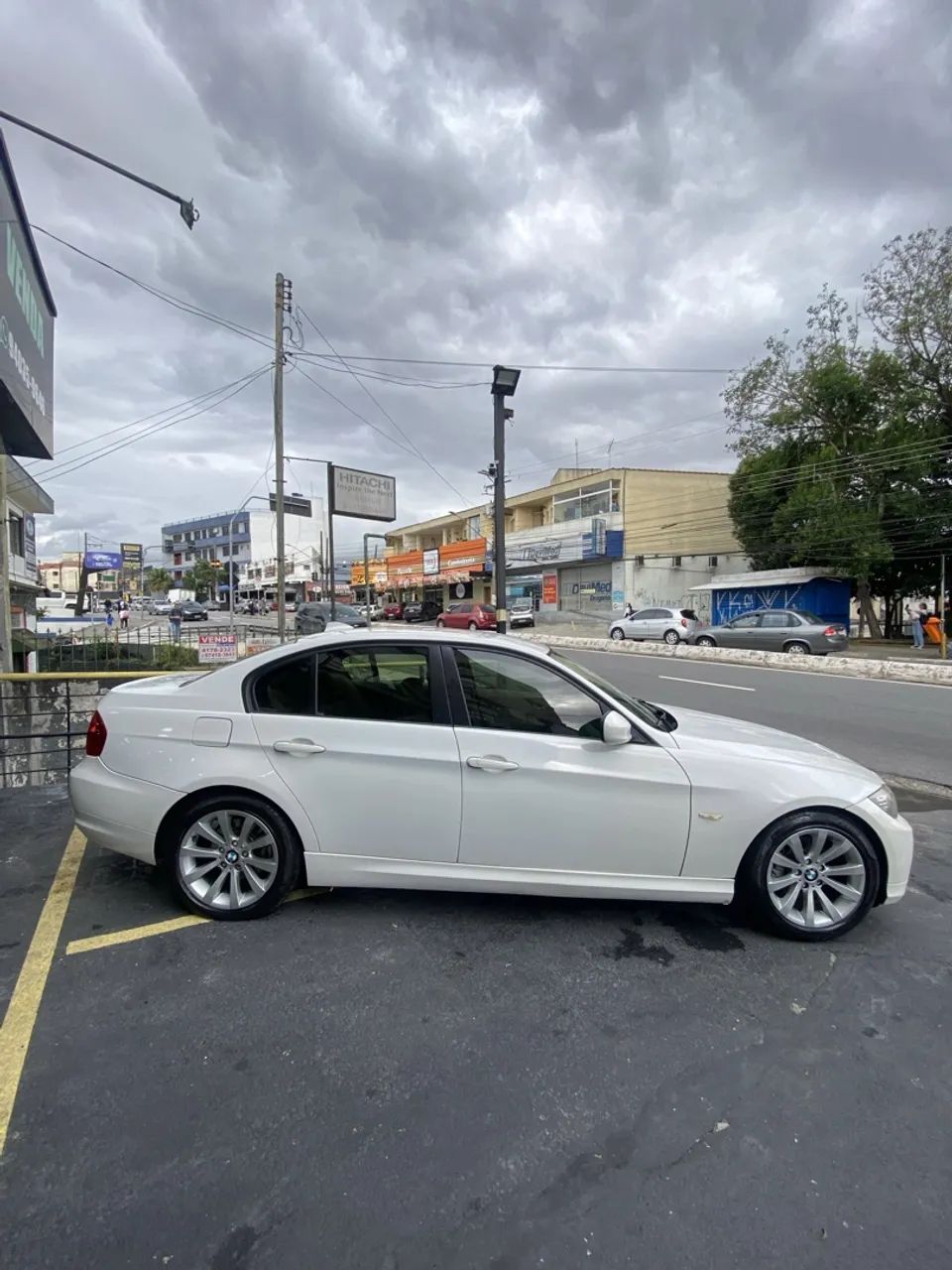 BMW 320I 320i 2011 - Foto 4