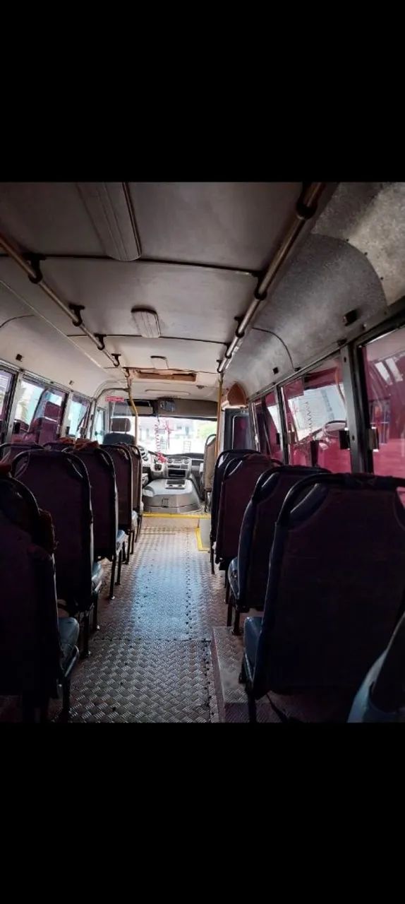 Vendo Micro ônibus extra pronto para Trabalhar - Foto 4