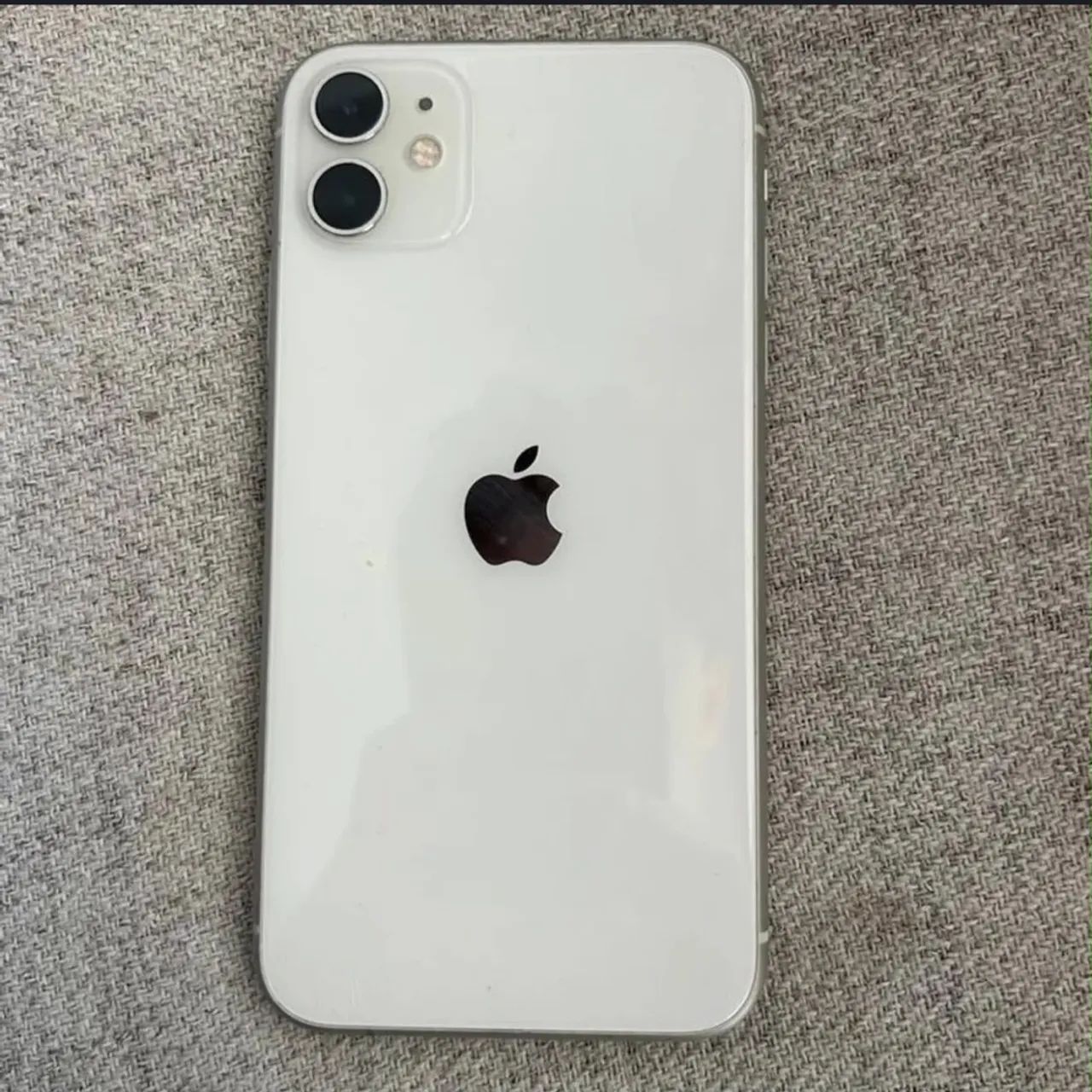 iPhone 11 - 128 GB - 100%bateria