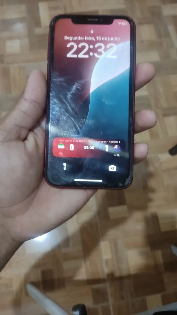 Vendo ou troco iPhone XR  - Foto 3