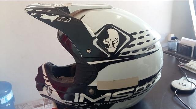 Capacete + Óculos