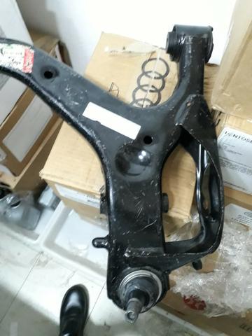 Oferta de Peças- Braço inferior da suspensão D/E