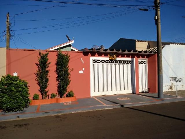 Casa Cravinhos Linda