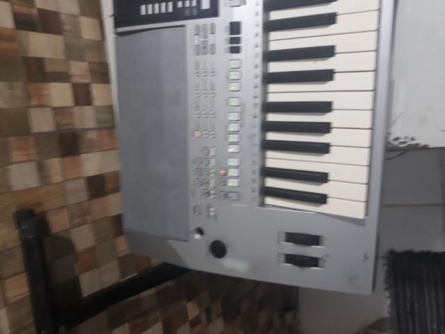 PSR s910 todo bom grava e le mp3 pega microfone top - Foto 2
